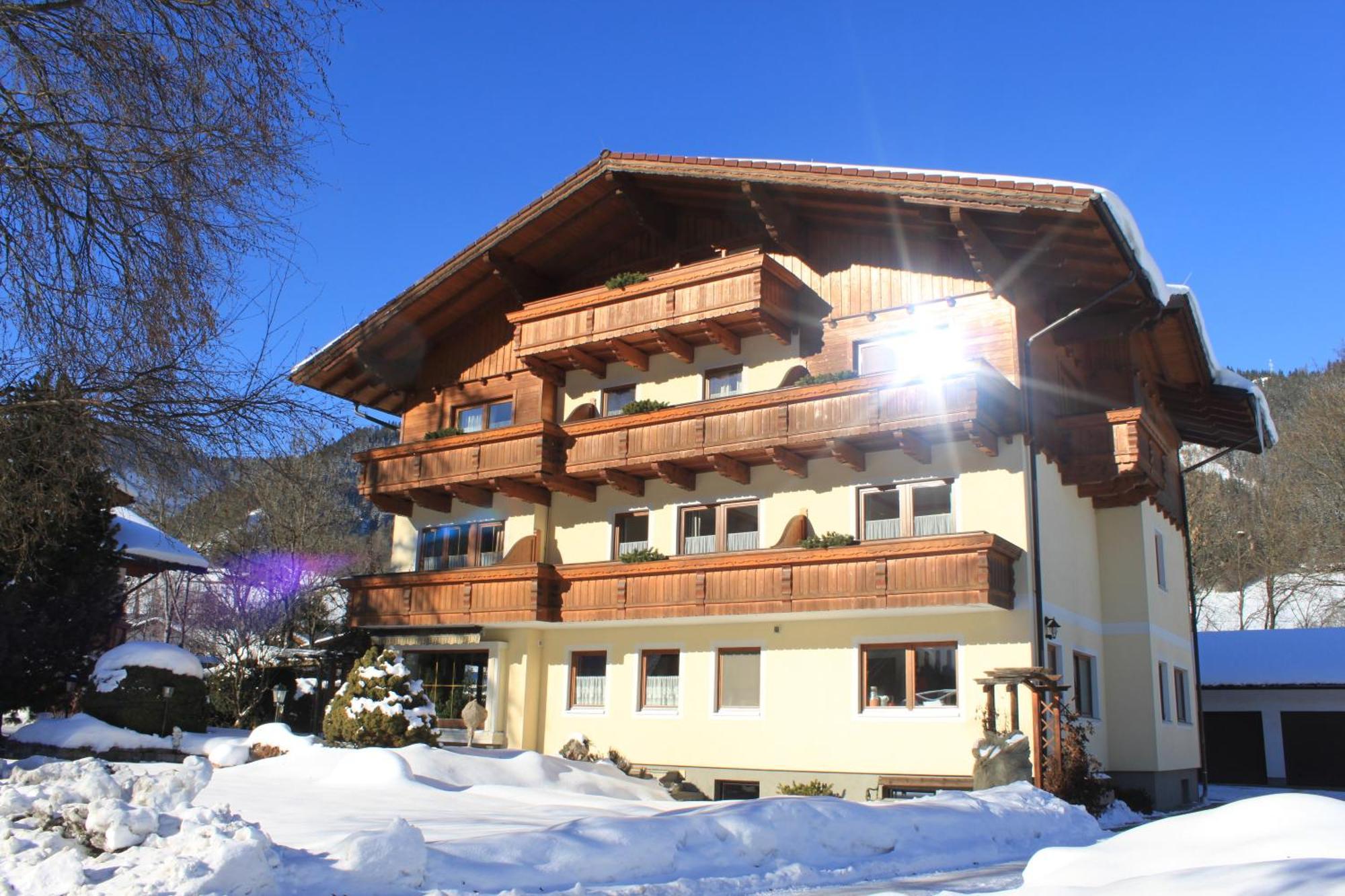 فندق Haus Alexander سخلادميخ المظهر الخارجي الصورة